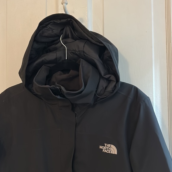The North Face Jacket✨Black M HyVent✨ - Picture 2 of 11